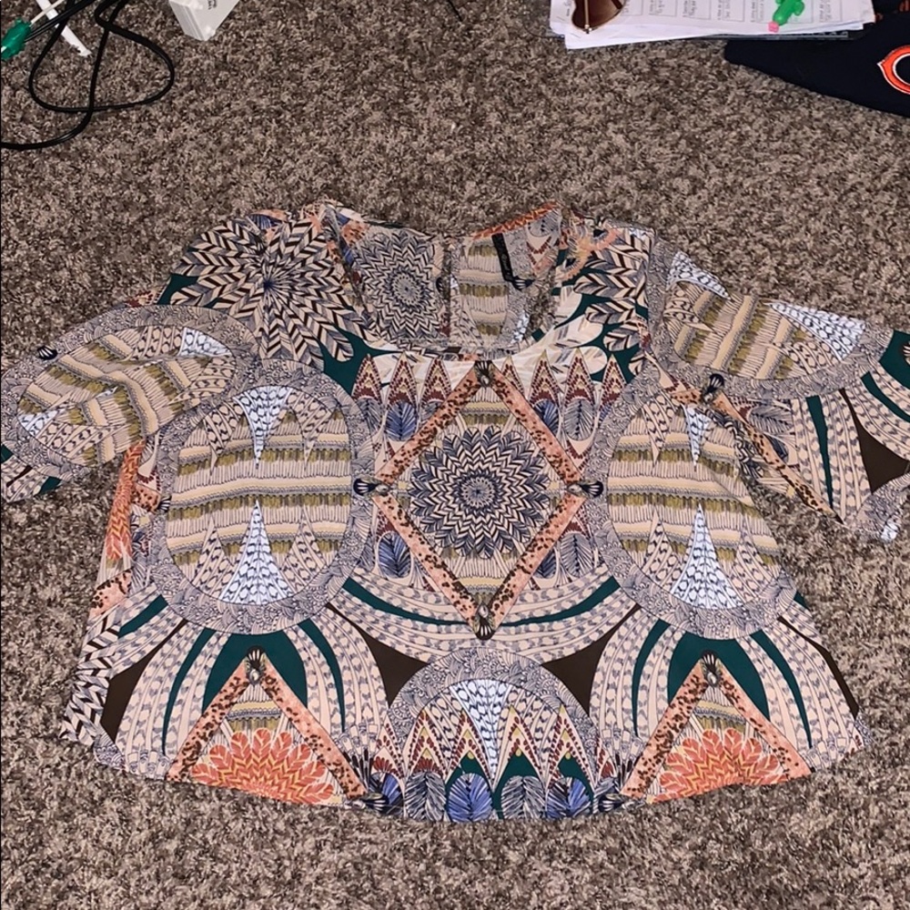 Patterned multicolored blouse